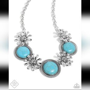 Cowboy CasNova Blue Western Necklace Trending Fashion Jewerly Paparazzi